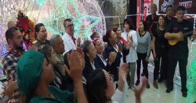 Autoridades llevan la navidad a la Maternidad Concepción Palacios de Caracas