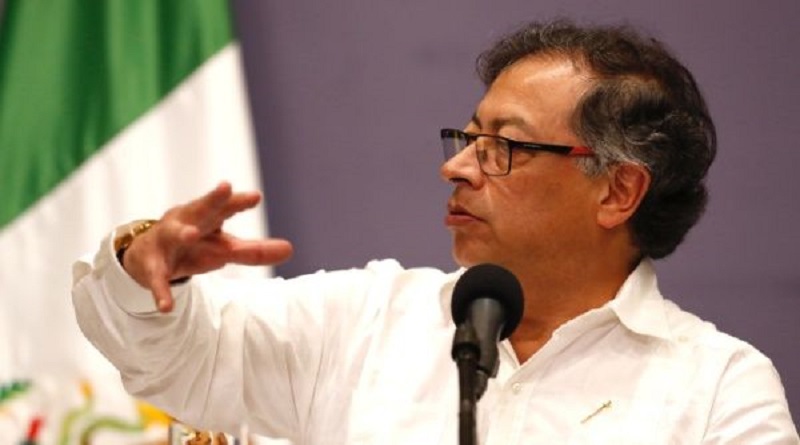 Presidente Petro pide a los colombianos luchar para lograr la paz