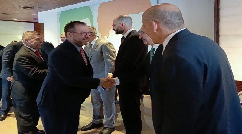 Exploran rutas de cooperación en el sector farmacéutico entre Egipto y Venezuela