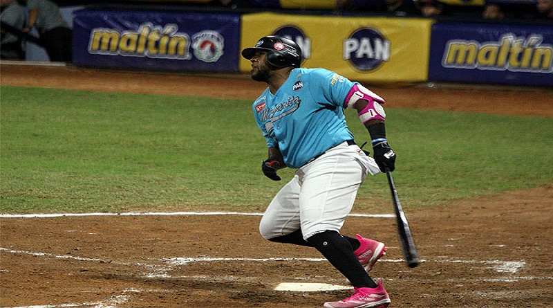 Bravos vino de atrás para vencer a Cardenales