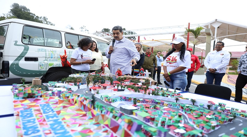 360 Bases de Misiones Socialistas