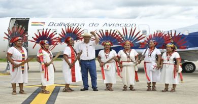 Inauguran modernización del Aeropuerto de Rurrenabaque en Bolivia