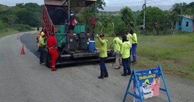 Avanzan labores de rehabilitación de la vialidad en Falcón