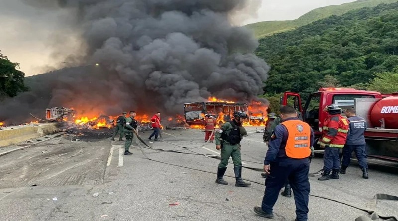 Decretan tres días de duelo por accidente en la Autopista GMA