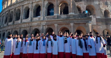 Niños Cantores del Zulia ofrecieron repertorio a visitantes del Coliseo de Roma