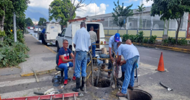 Hogares de El Paraíso reciben atención de cuadrillas de Cantv mediante 1x10