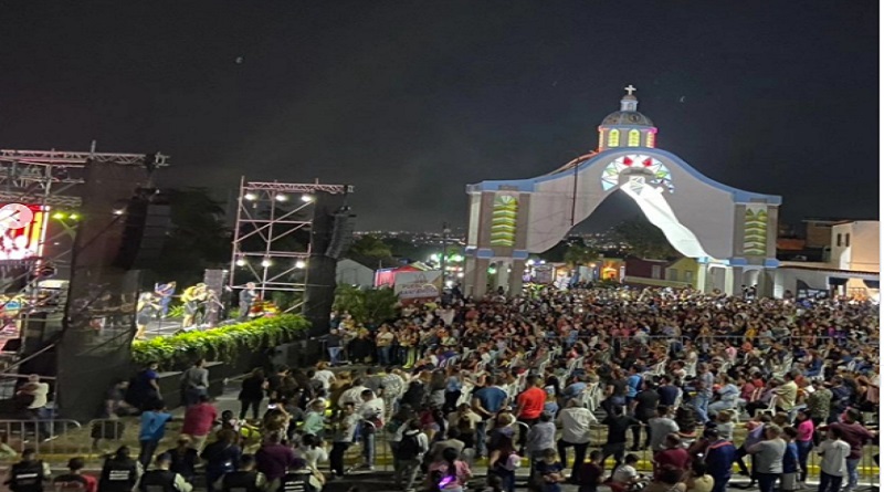 Una serenata en un millón de corazones para la Divina Pastora