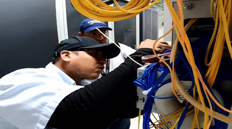 Instalan fibra óptica en municipio Sifontes de la Guayana Esequiba