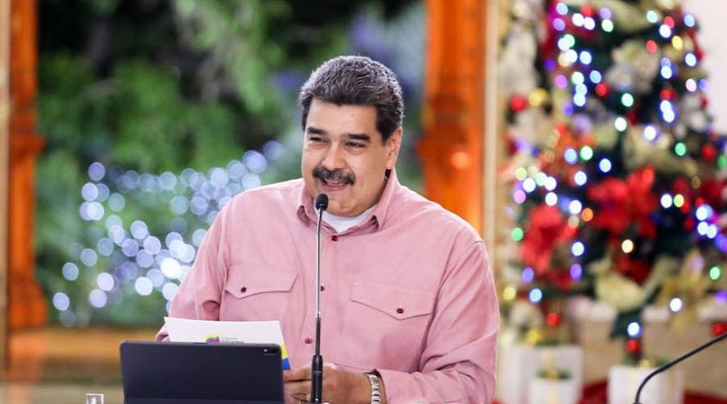 Jefe de Estado invita a disfrutar de las Navidades con sus hermosas tradiciones