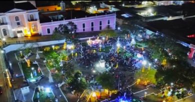 Encienden la Navidad en Ciudad Bolívar