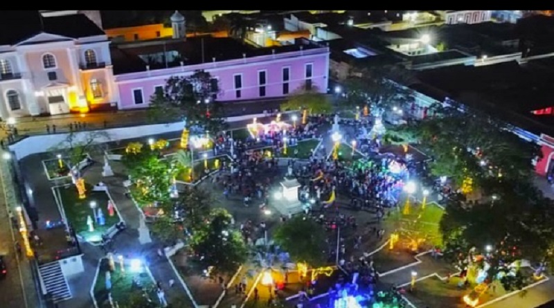 Encienden la Navidad en Ciudad Bolívar