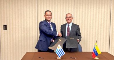 Establecen acuerdos bilaterales para iniciar ruta aérea Caracas-Montevideo