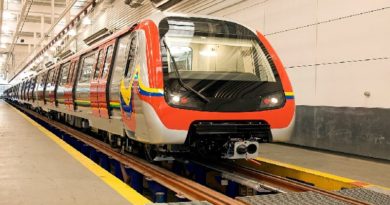 Servicio de sistema Metro, metrobus y Busacaracas funcionará en horario especial
