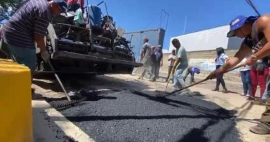 Avanza mejoramiento vial en sectores de Cagua en Aragua