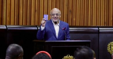 Inhabilitados podrán solicitar amparo ante el TSJ para participar en comicios presidenciales