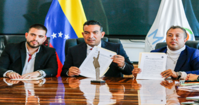 Firman alianza estratégica para la preservación del cóndor andino