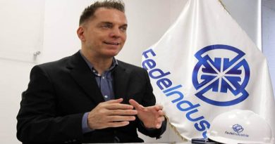 Sector Industrial presenta propuesta a la Alta Comisión por la Defensa de el Esequibo