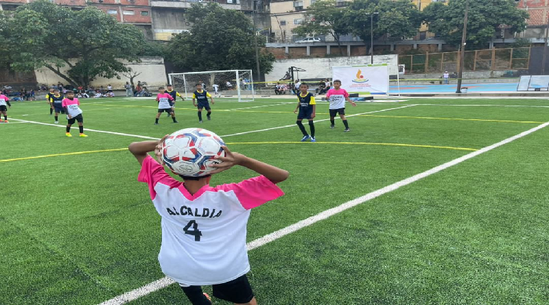 Plaza se lleva el triunfo del fútbol 7 en Juegos comunitarios Miranda 2023