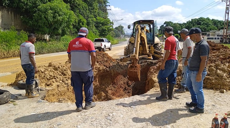Sistema 1x10 beneficia a 230 mirandinos en carretera La Raiza