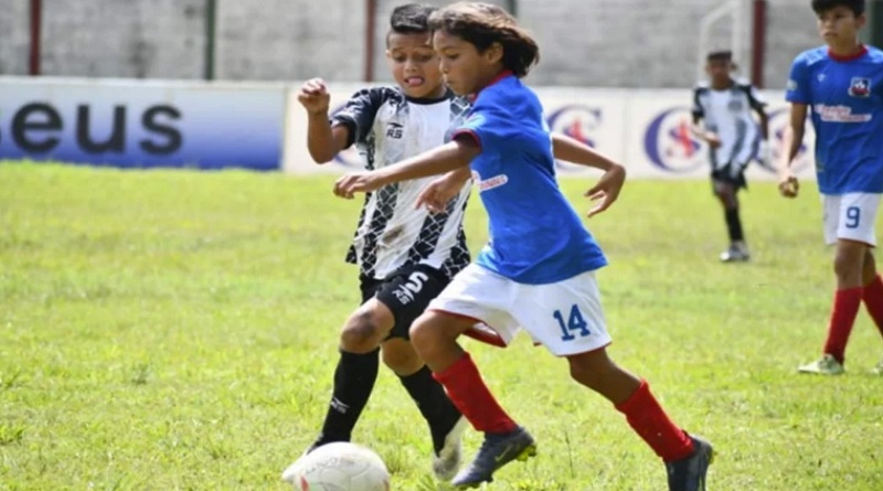 Realizarán Primera Clínica Internacional de Fútbol Base en Barinas