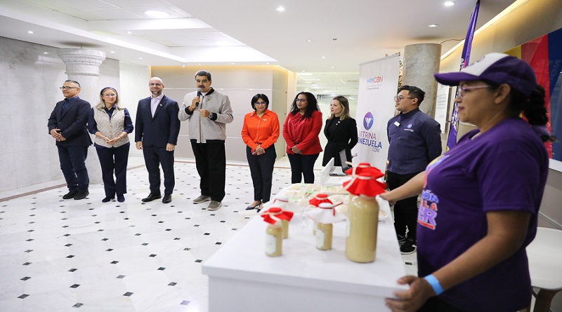 Emprendedoras venezolanas reciben mil 500 créditos mediante CrediMujer