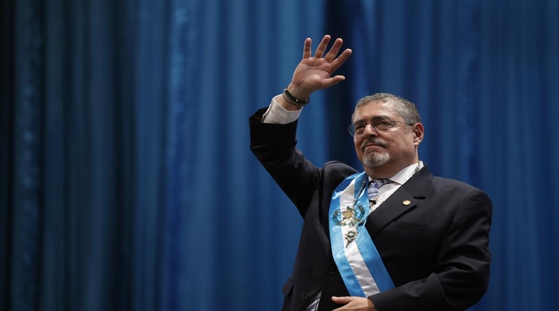 Bernardo Arévalo asumió la presidencia de Guatemala