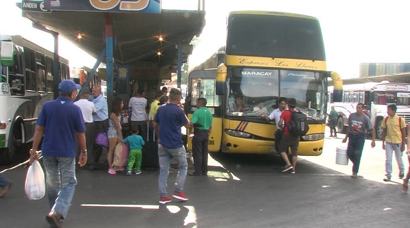 Pueblo organizado recupera espacios del Terminal terrestre de Barinas