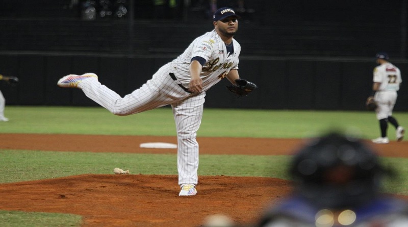 Jhoulys Chacín brilló en la lomita y Leones sigue en la lucha