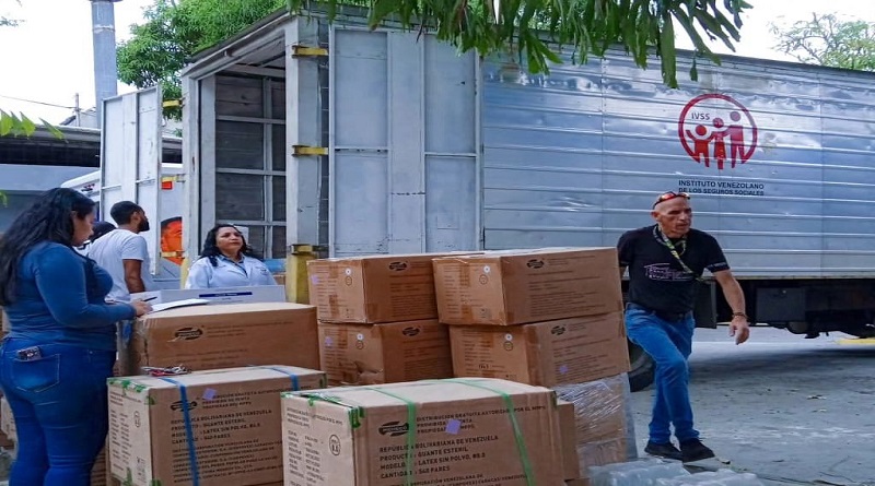 Distribuyen 300 mil insumos médico-quirúrgico en la Guaira