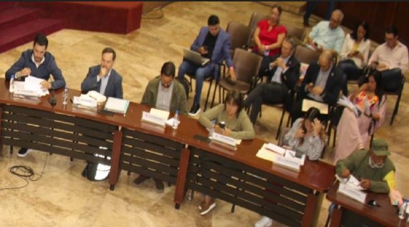Subcomisión de Economía impulsará es desarrollo de exportaciones no petroleras