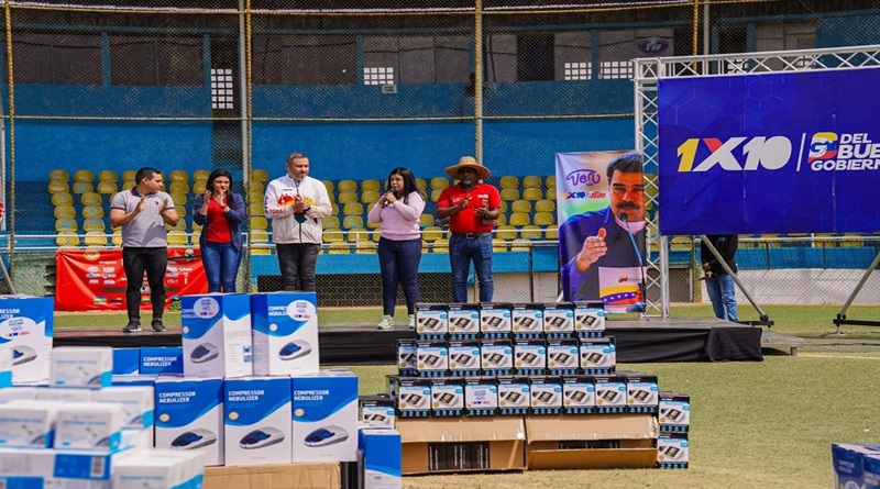 Adultos mayores y personas con discapacidad en Anzoátegui reciben ayudas sociales
