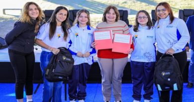 Otorgan becas de acompañamiento educativo a Semilleros Científicos
