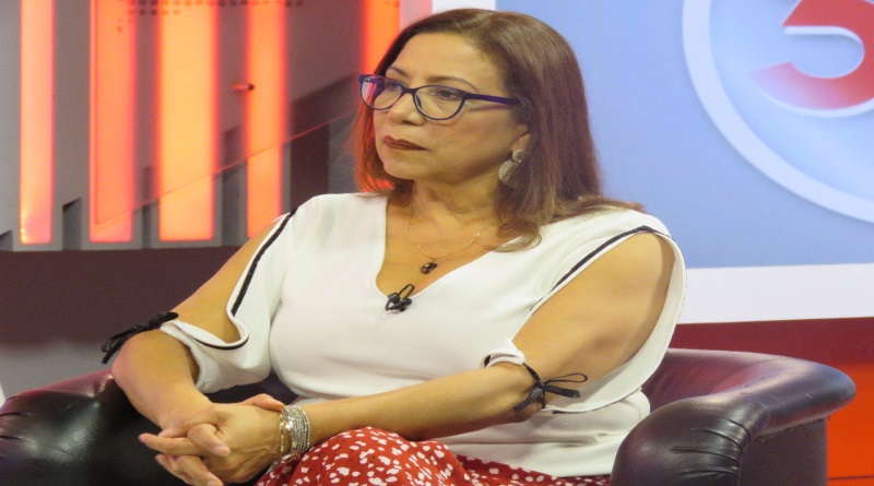 Tania Díaz: El enemigo intentará convencer al pueblo de regresar al capitalismo