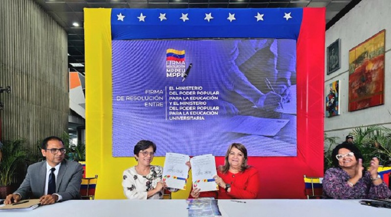 Firma de acuerdo permitirá dar continuidad desde la educación técnica a la universitaria