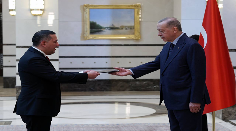 Embajador Freddy Molina presenta Cartas Credenciales al presidente Erdoğan