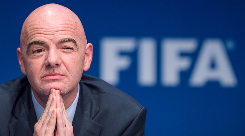 FIFA castigaría a clubes de fútbol por cánticos racistas de sus hinchas