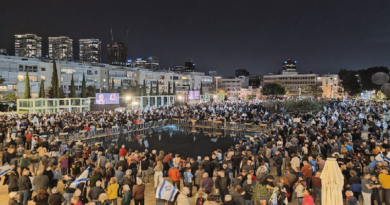 Miles de personas protestan en Israel contra Netanyahu