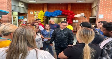 Avanza impermeabilización en urbanismos de la GMVV en parroquia El Recreo