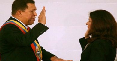 Hace 17 años Comandante Chávez juró entregarse a la construcción de la patria