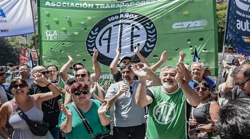 Asociación Argentina de Trabajadores públicos confirma paro de 24 horas contra Milei