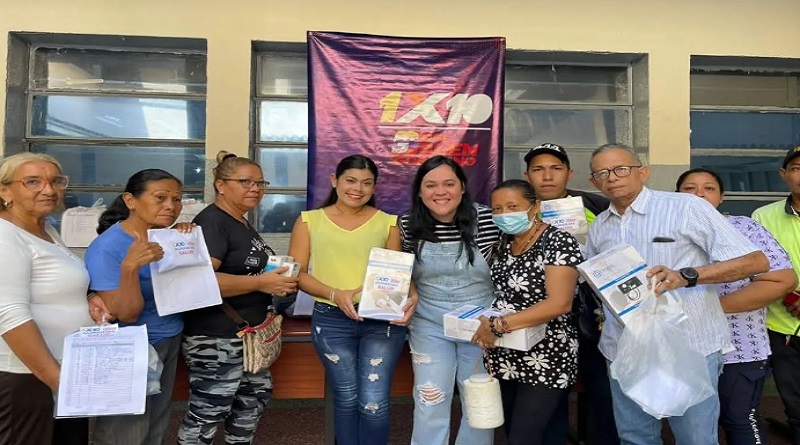 Habitantes de Anzoátegui reciben ayudas médicas a través de la VenApp