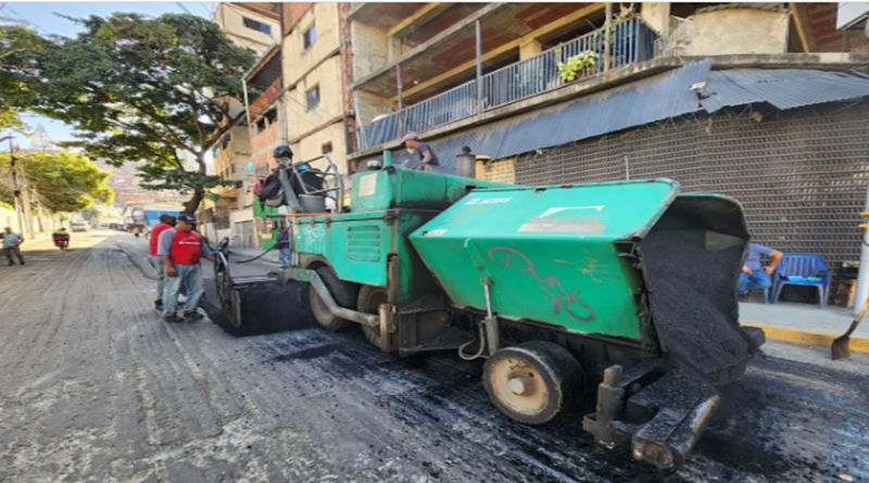 Mejoran vialidad en Calle Colombia de Catia mediante sistema 1x10 del Buen Gobierno
