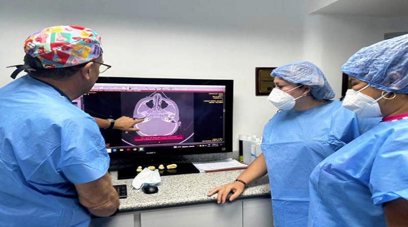 Realizan encendido de implantes cocleares en Ciudad Hospitalaria “Dr. Enrique Tejera"