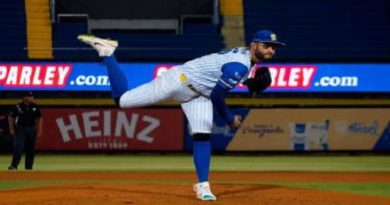 Erick Leal y Héctor Sánchez reforzarán a los Tigres del Licey