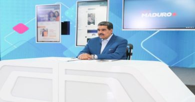 Nicolás Maduro instruyó que los grupos experimentales sean embajadores culturales del país