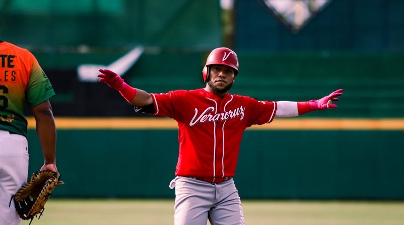 Alexi Amarista es el criollo activo con más hits en la Serie del Caribe