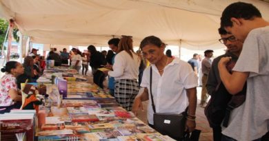 Inaugurada 19 edición de la Filven en Sucre