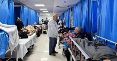 Israel bloquea convoy médico en Gaza y hace quitar la ropa a los paramédicos