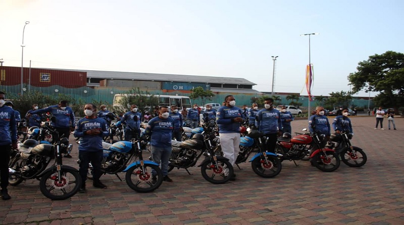 Fuerza Motorizada de La Guaira favorecida con la entrega de 100 motocicletas