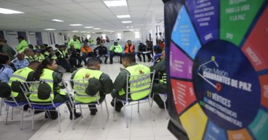 Discuten Plan 7T-2030 en sede de la Policía de Caracas